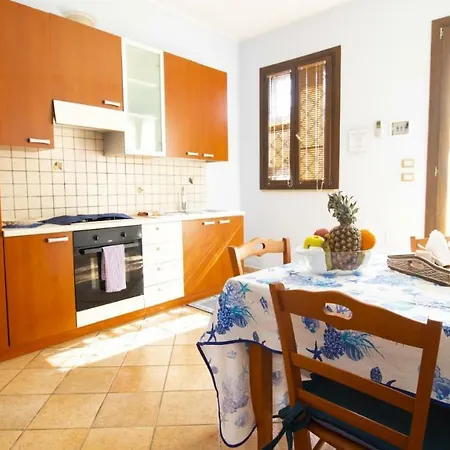 Le Suites Di Michela Alojamento de Acomodação e Pequeno-almoço Alezio
