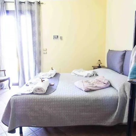 Alojamento de Acomodação e Pequeno-almoço Le Suites Di Michela *